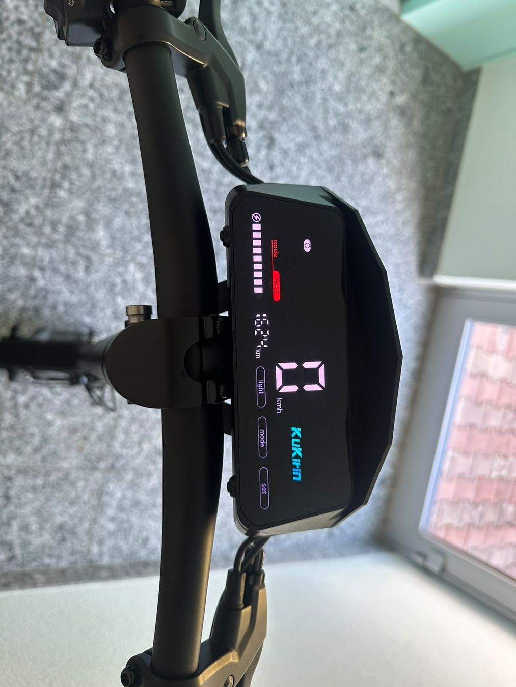 Elektromobile: KuKirin G2 – Gebraucht aus Fieschertal von dev_529b 1