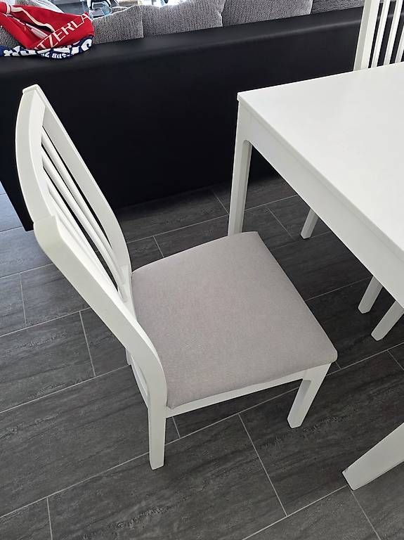 Set di tavolo e panche: Esstisch inkl. 6 Stühle – Usato da Wollerau venduto da ska_75sq 4