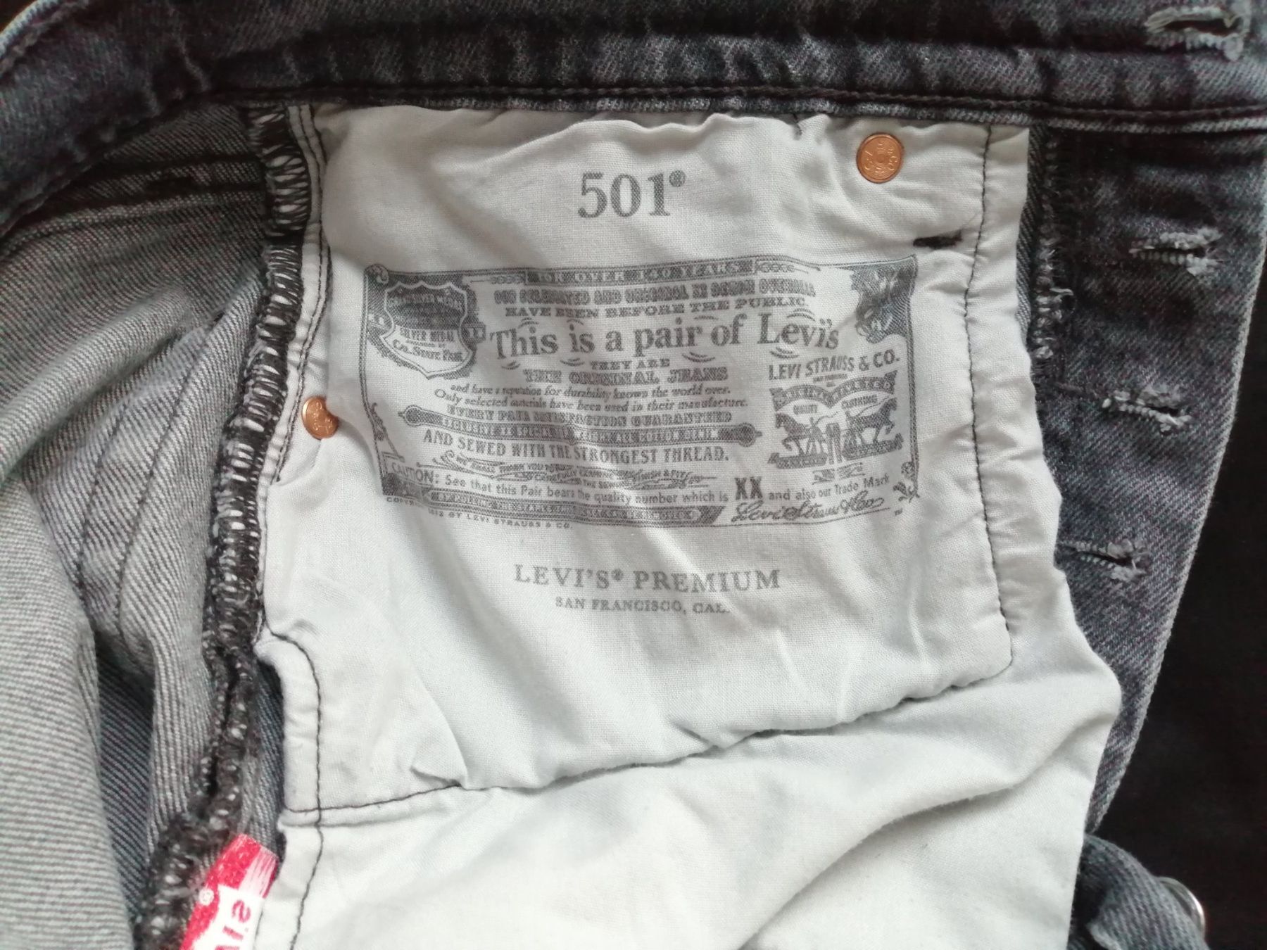 Jeans: Jean Levi's 501 gris anthracite – Nuovo (secondo la descrizione) da La Tour de Trême venduto da mar_p78p 5