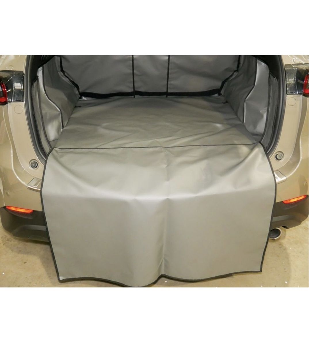 Mazda Teppiche / Matten: Boot liner for Mazda CX-5 BLACK – Gebraucht aus Unterägeri von Zuraussie 2