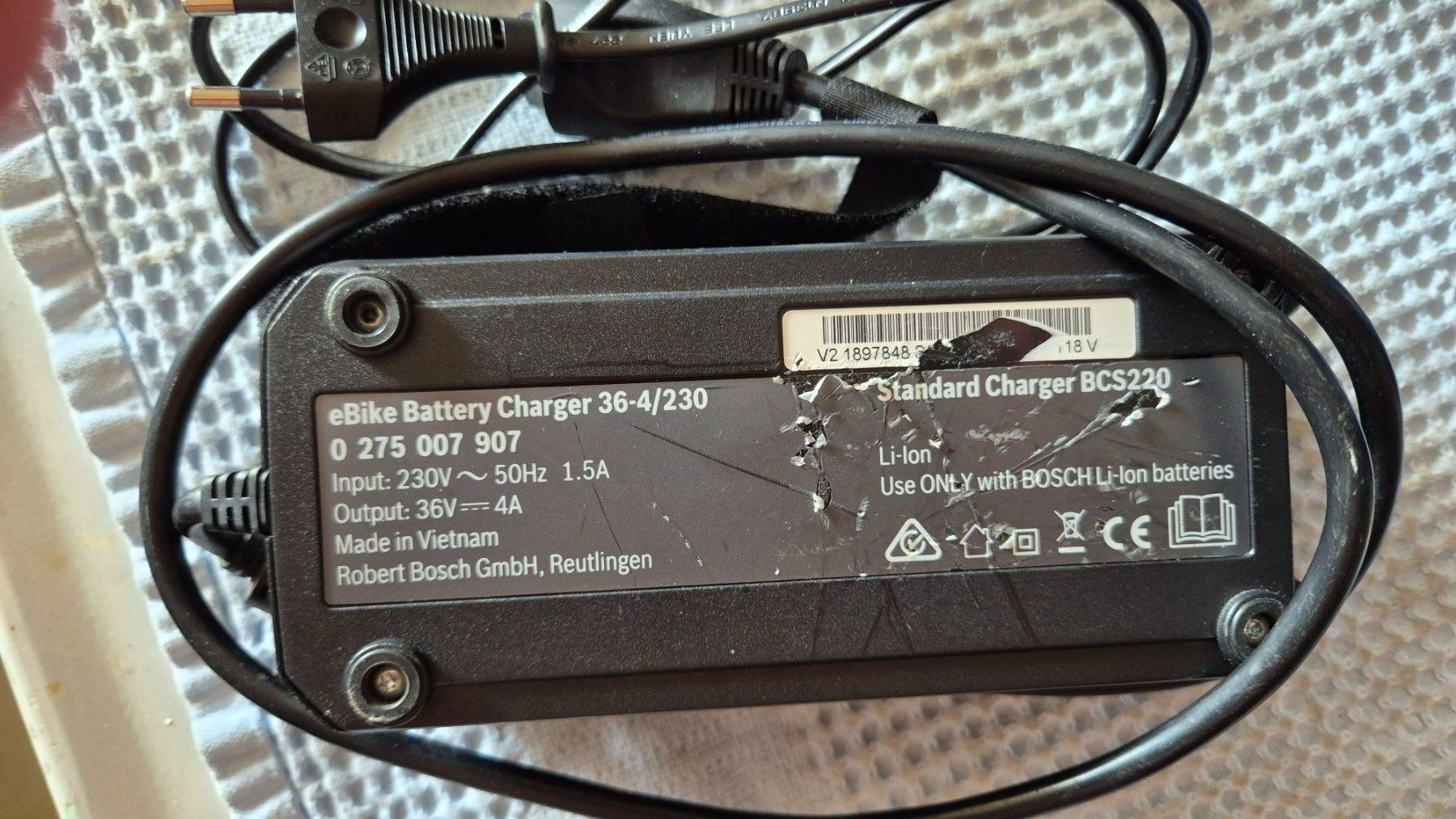 Caricabatterie: Chargeur batterie eBike Bosch BCS220 – Usato da Delémont venduto da Trocher 2