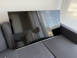 Samsung Smart TV 49 Zoll - UE49MU7009T