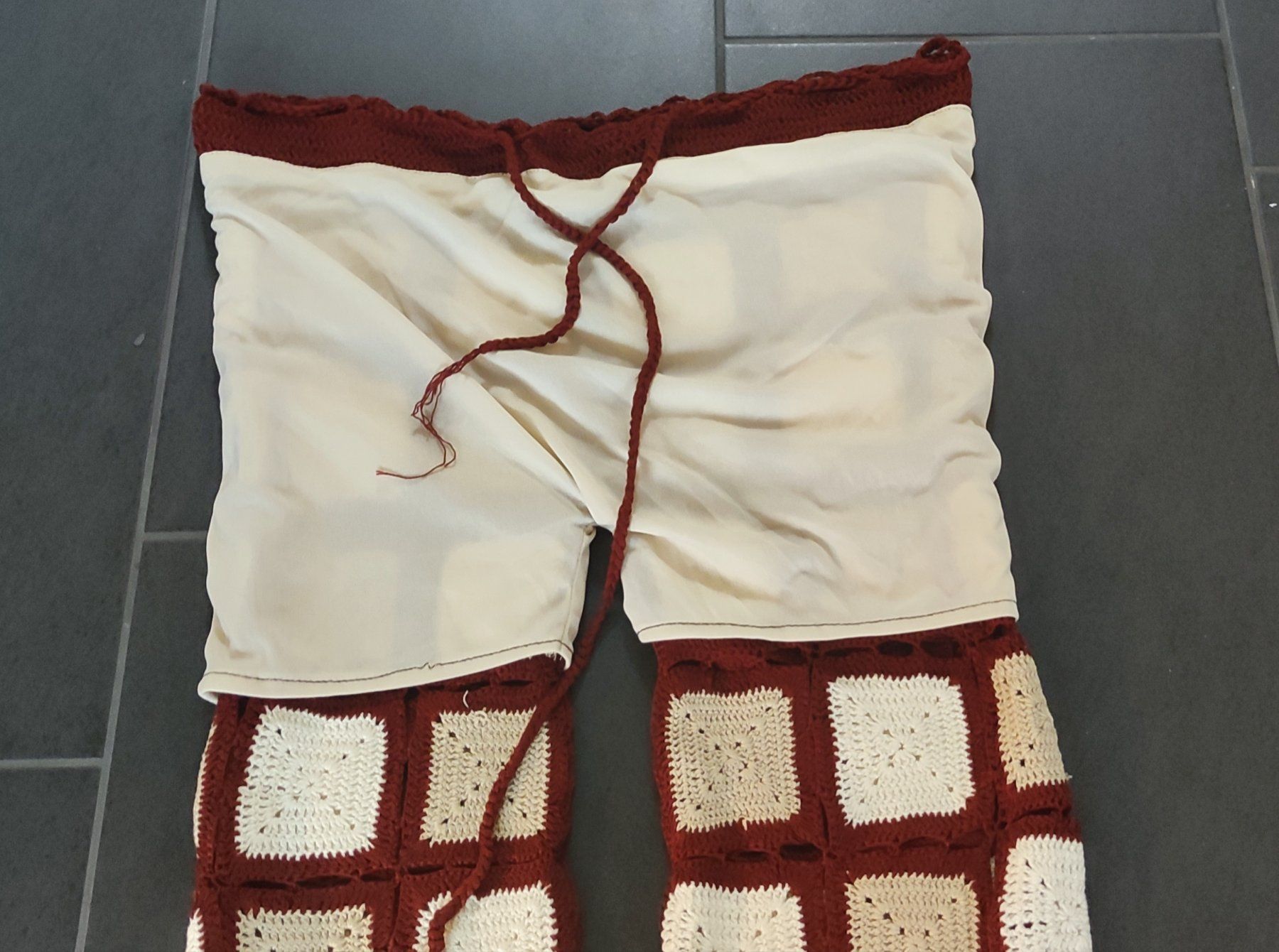 Pantaloni: Handgestrickte Hose – Nuovo (secondo la descrizione) da Rüti ZH venduto da Happynong 5