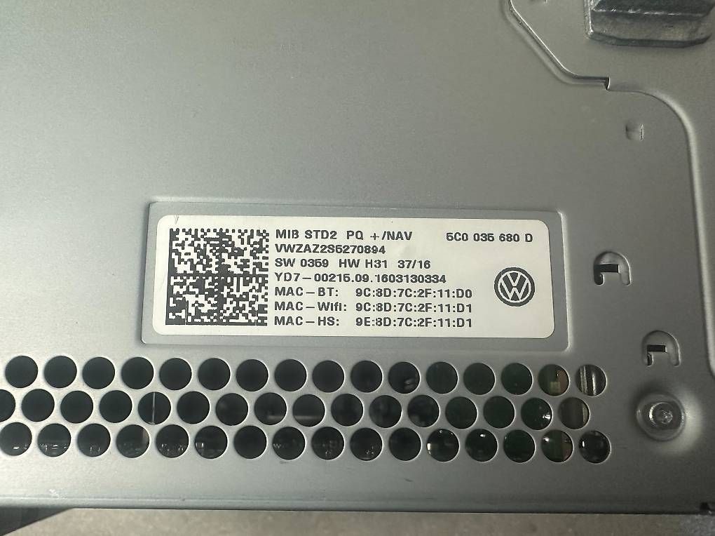 Navigatori: VW MIB STD2 PQ + /NAV (5C0 035 680 D) – Usato da Horw venduto da Bucher_AG_Horw 1