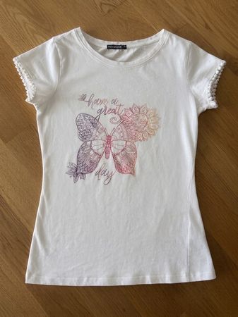 Terranova T-Shirt Schmetterling Motiv (Gr. XS- S, wie neu)