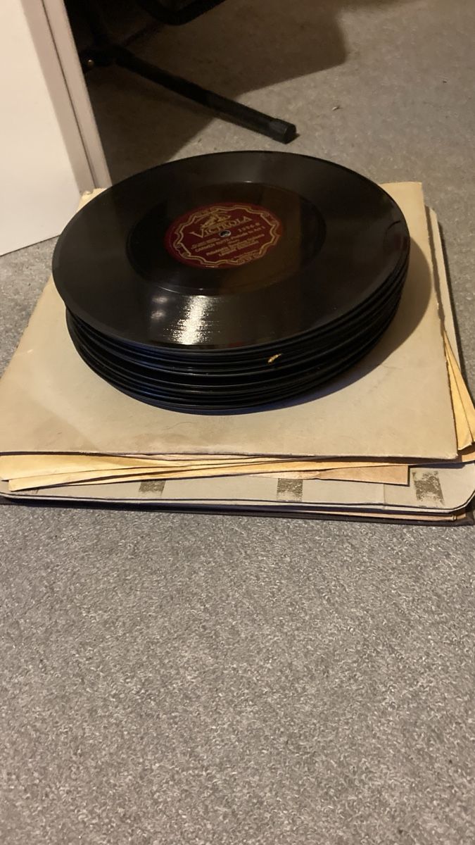 Dischi in vinile: Schellack Platten Konvolut 37 Stück – Usato da Chevenez venduto da Electro-Rick