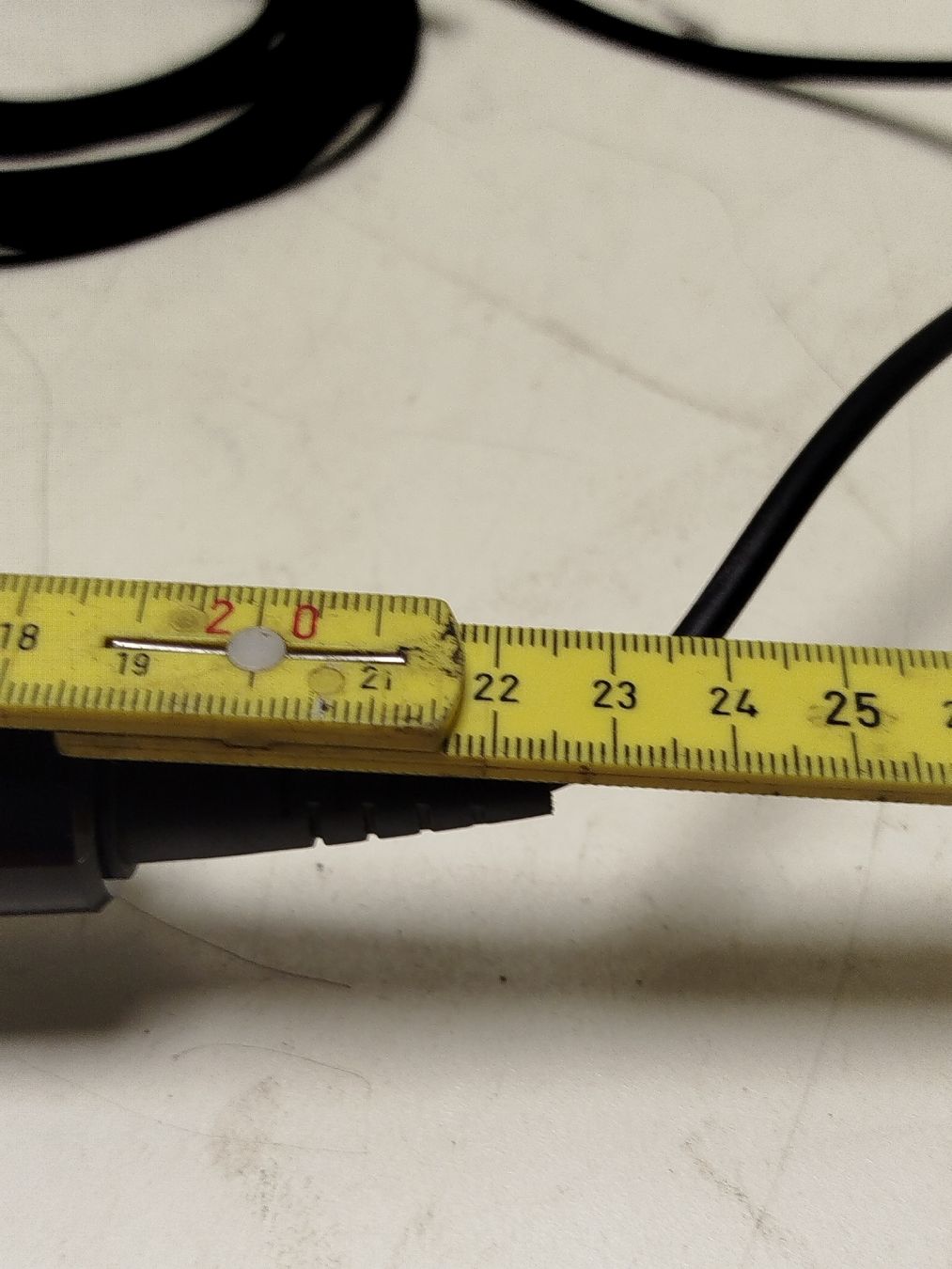 Microfoni: Dynamisches Mikrofon mit Kabel (em70) – Usato da Künten venduto da Schnaepplihuus 5