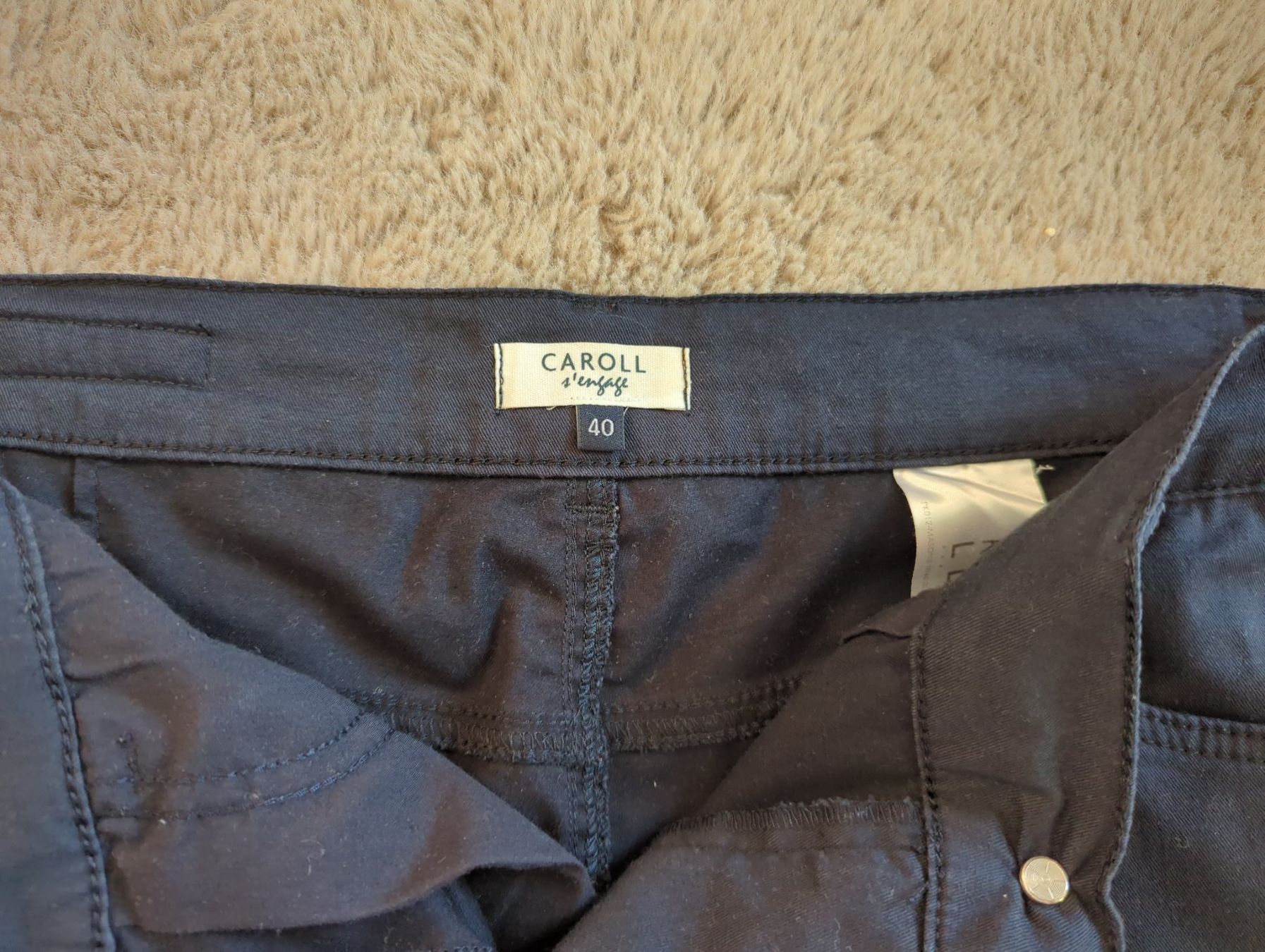 Caroll Pantaloni: pantalon caroll 40 – Usato da Montreux venduto da dem_gyt9 3