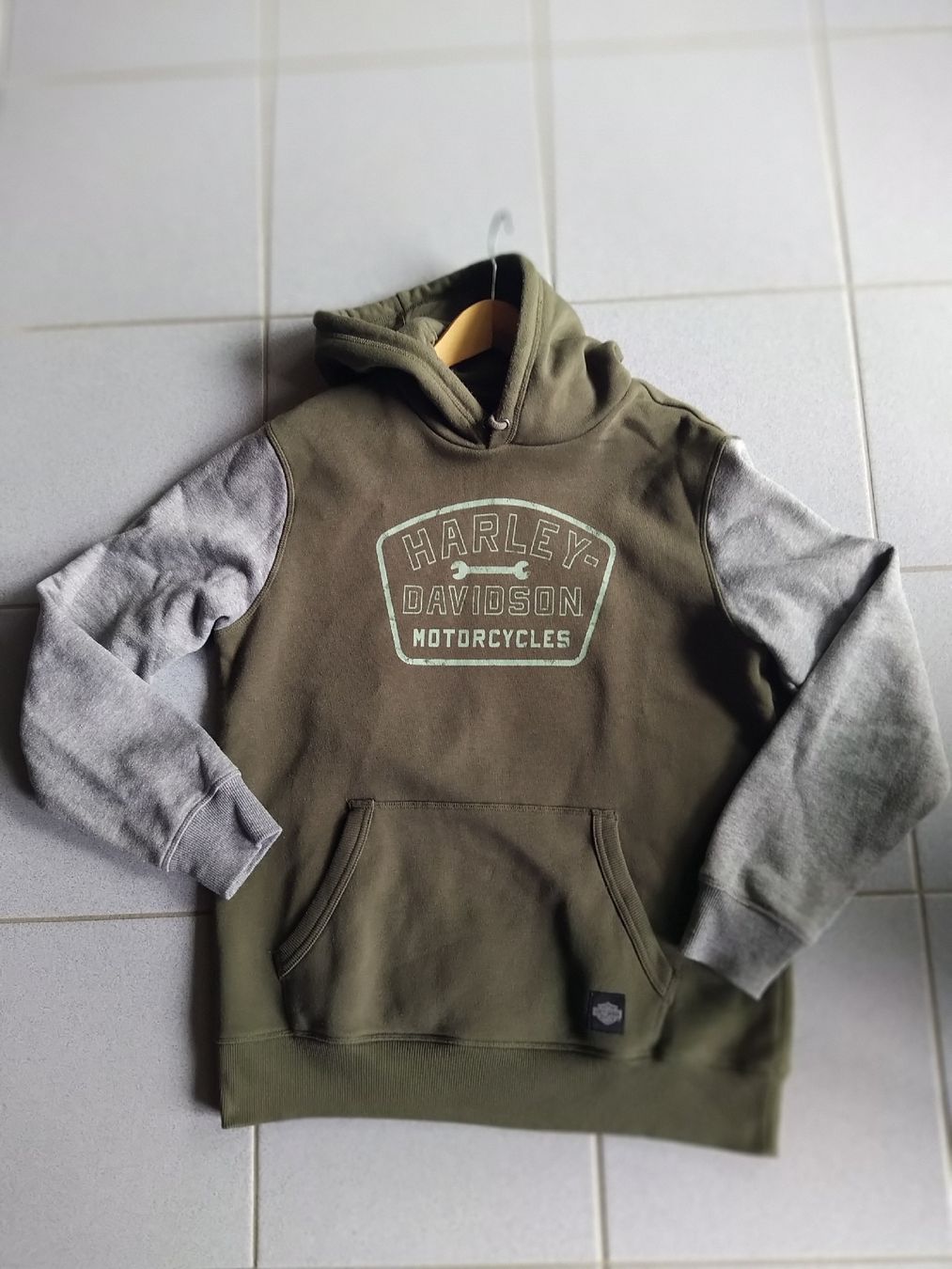 Pullover & Sweatshirts: Harley Davidson Pullover – Gebraucht aus Unterseen von Janic00 1