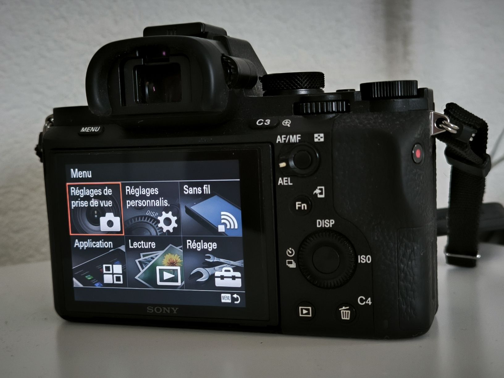 Sony Kamera: Sony alpha 7ii comme neuf – Gebraucht aus Riaz von vanucaptures 4