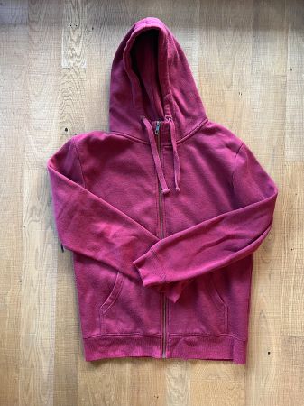 Kapuzenpulli Grösse L