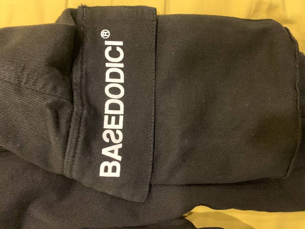Hosen: Pantaloni Basedodici Neri S – Gebraucht aus Pregassona von pat_8ncg 2