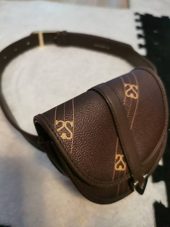 Borse: Gürteltasche  – Usato da Stansstad venduto da ramschliese