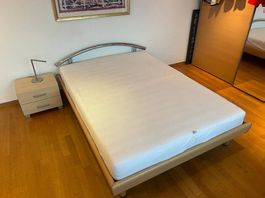 Bett inkl. Lattenrost & Mattratze 140x200cm