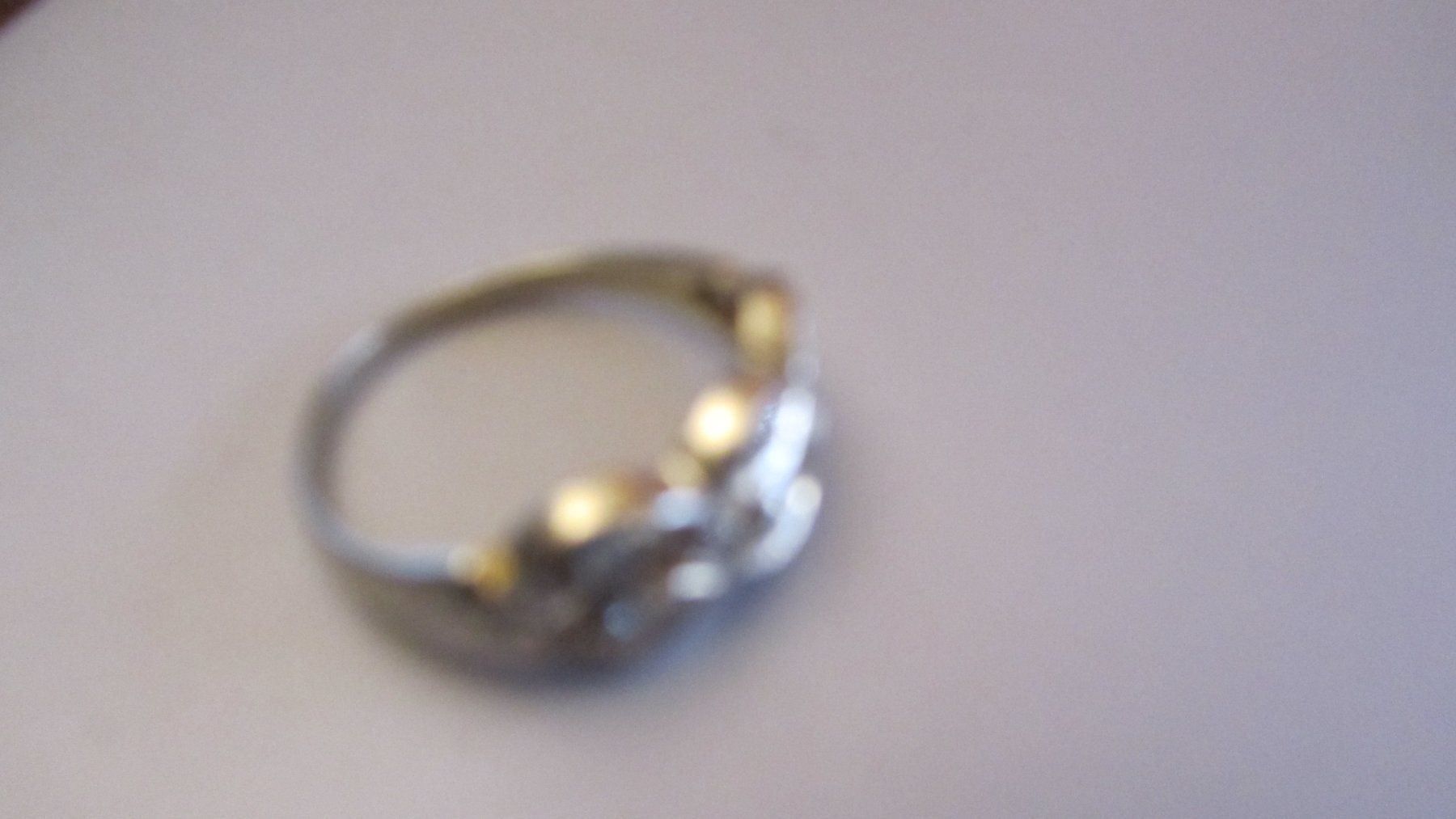 Anelli: Ring mit Diamanten – Usato da Bischofszell venduto da Joachim-115 2