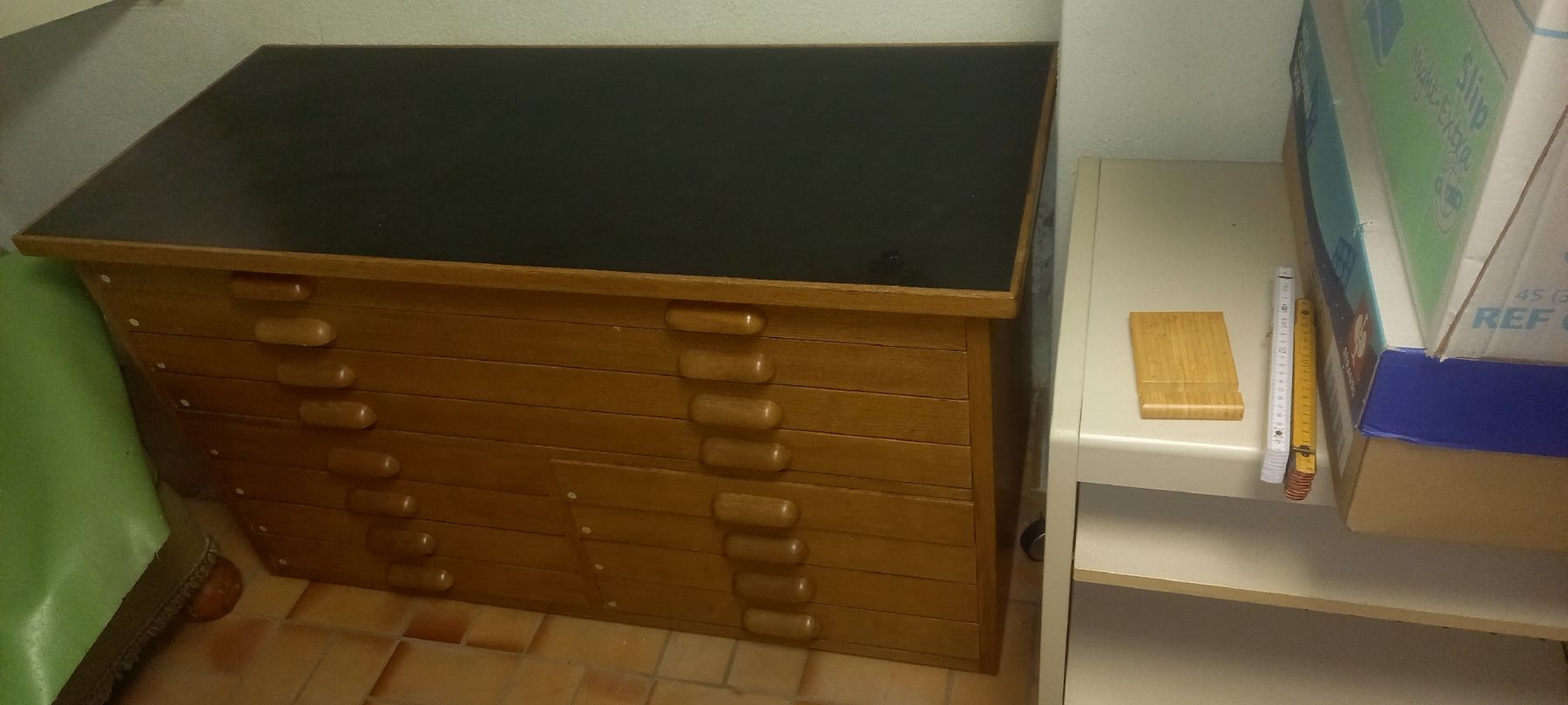 Cassettiere: Tolle Schubladenkommode 60er Jahre – Usato da Wädenswil venduto da Greatstuff