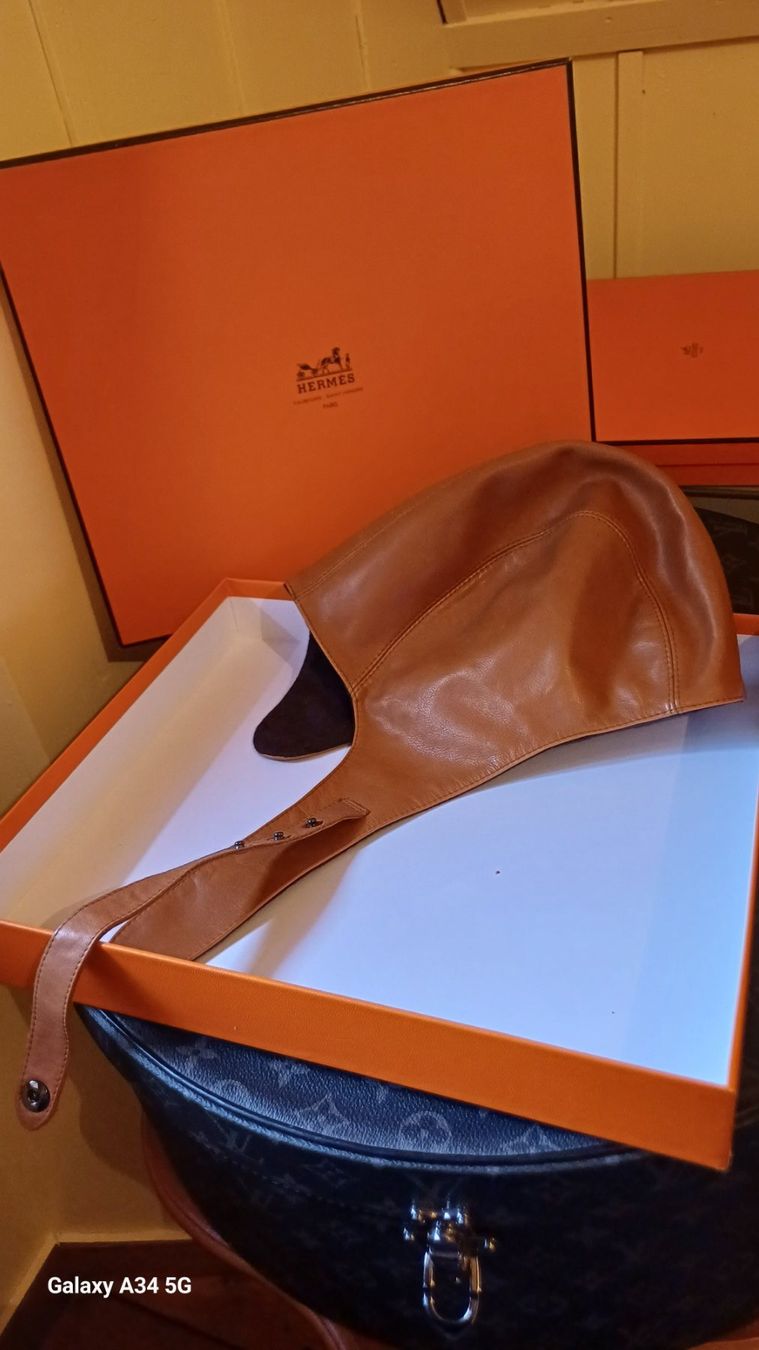 Hermès Hüte, Mützen & Caps: Hermes Pilot Cap – Gebraucht aus St. Gallen von DiesundDas. 2