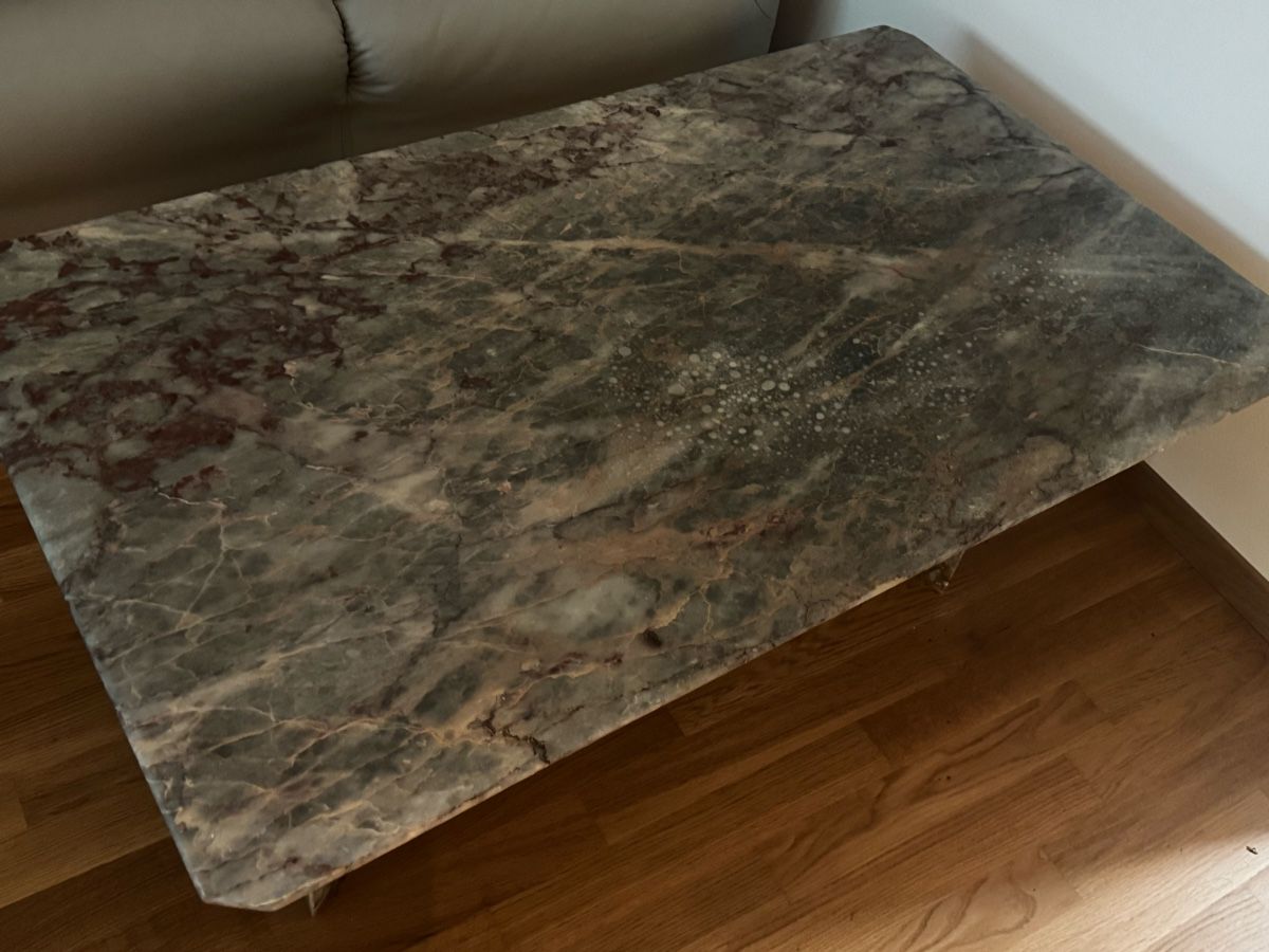 Tavoli: Couchtisch – Usato da Bern venduto da Blyet