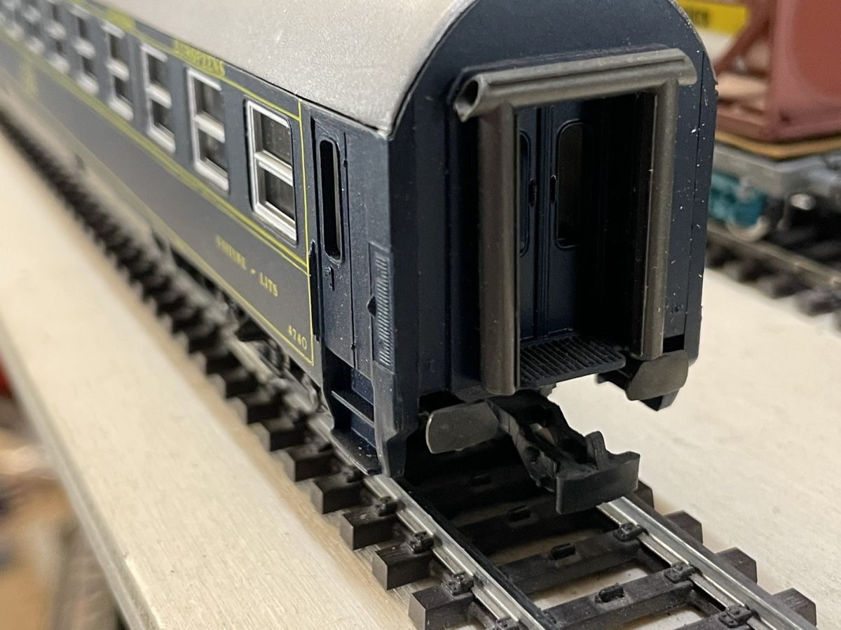 Liliput Modellini di ferrovie: Liliput Personenwagen – Usato da Gossau SG venduto da Krokodil344 4
