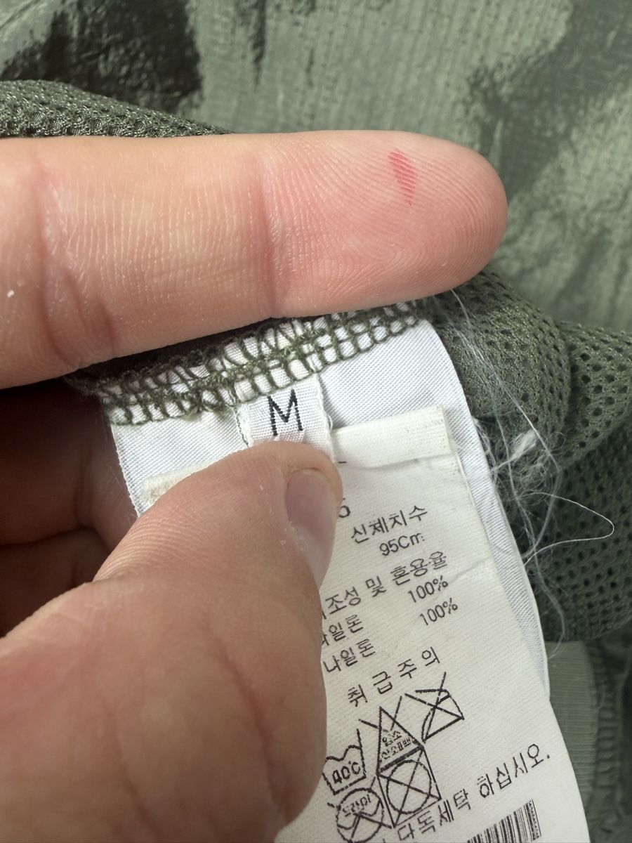 Stone Island Maglioni & Felpe: Sweat Nylon Ripstop Stone Island Patch Poitrine Vert - M – Nuovo (secondo la descrizione) da Hauterive NE venduto da Leo_o 5