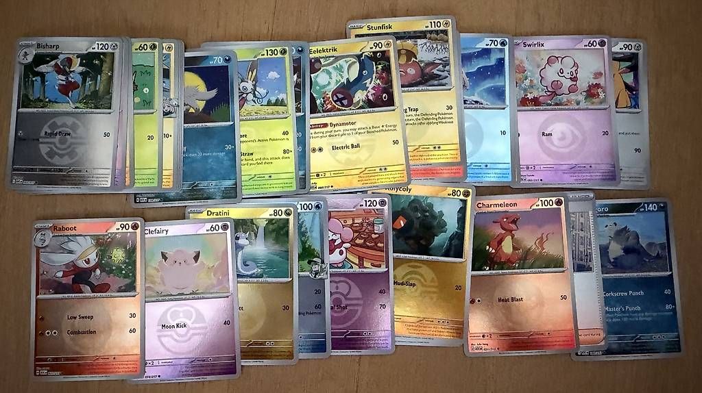 Carte collezionabili: Pokémon | Bulk Common/Uncommon Foils | Ascent (ASC) – Usato da Dübendorf venduto da CollectiQz