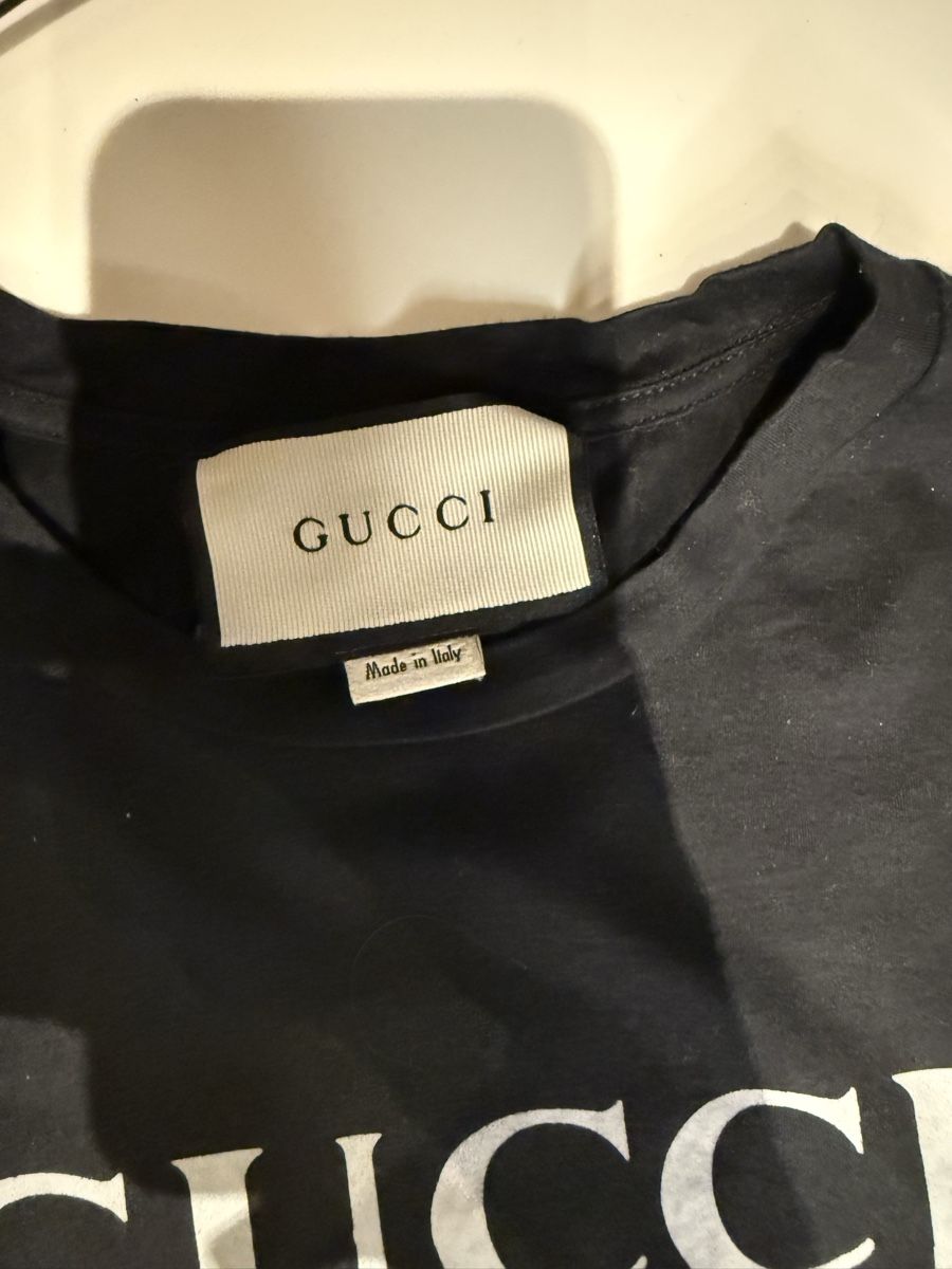Gucci T-shirt: T-shirt Gucci Taille S – Nuovo (secondo la descrizione) da Schönried venduto da mae_hb92 1