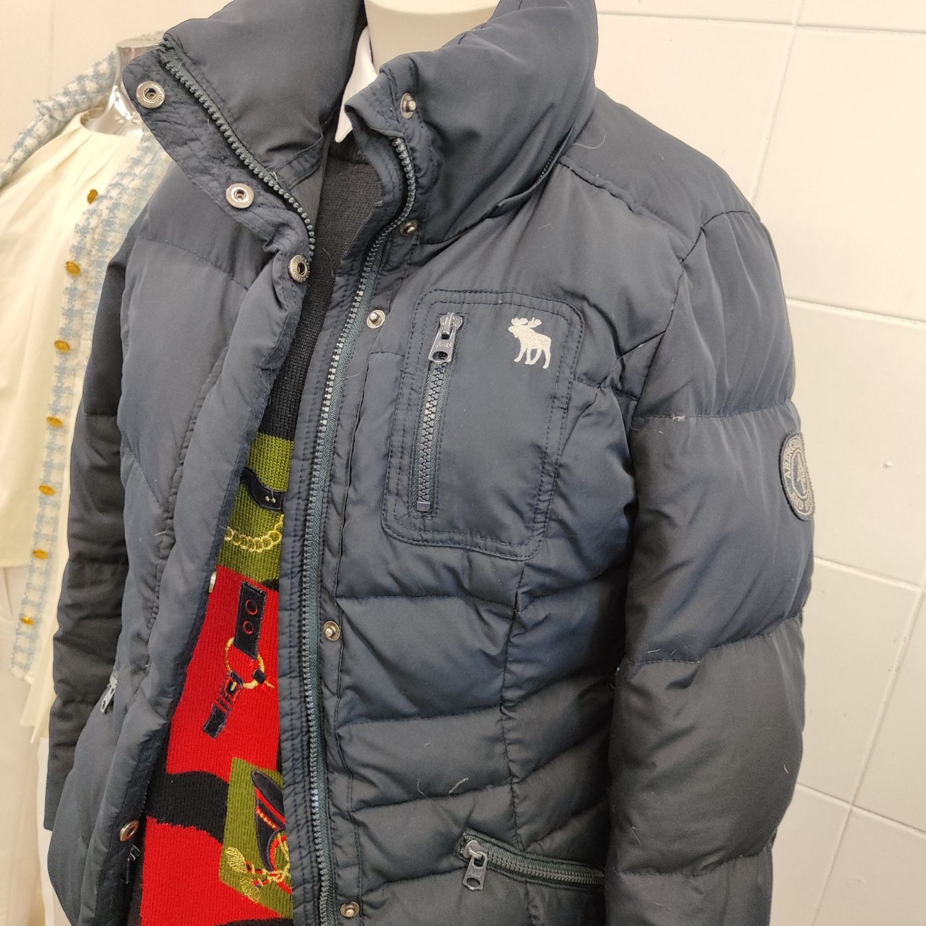 Abercrombie Jacken: Abercombi Daunen Jacke GR M – Gebraucht aus Langnau am Albis von Judithsebi