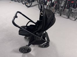 MOON Gio+ Kinderwagen Schwarz