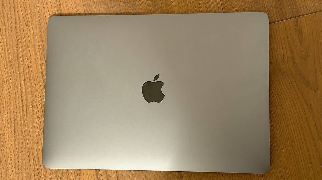 Apple Notebook: Apple Macbook Pro 13 – Usato da Buttisholz venduto da Berry007 1