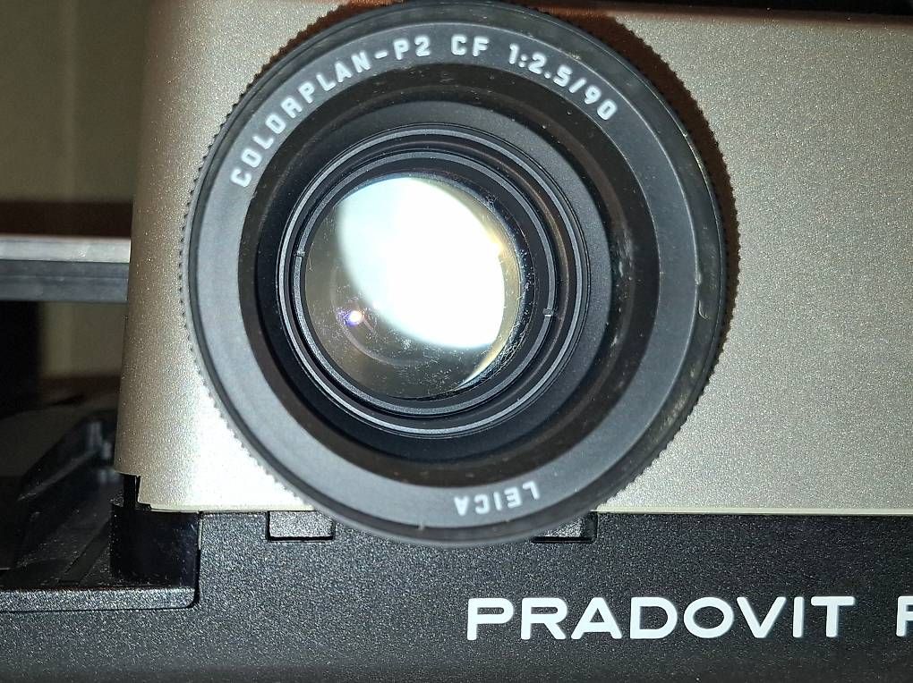Leica Heimkino: DIA-Projektor – Gebraucht aus Schwarzenburg von Gantrischpark 2