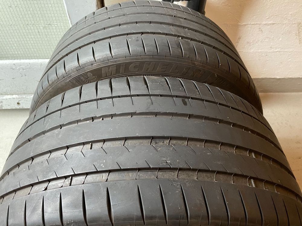 michelin 295 35 zr 21 zoll (Gebraucht) in uster für CHF 249 – nur ...