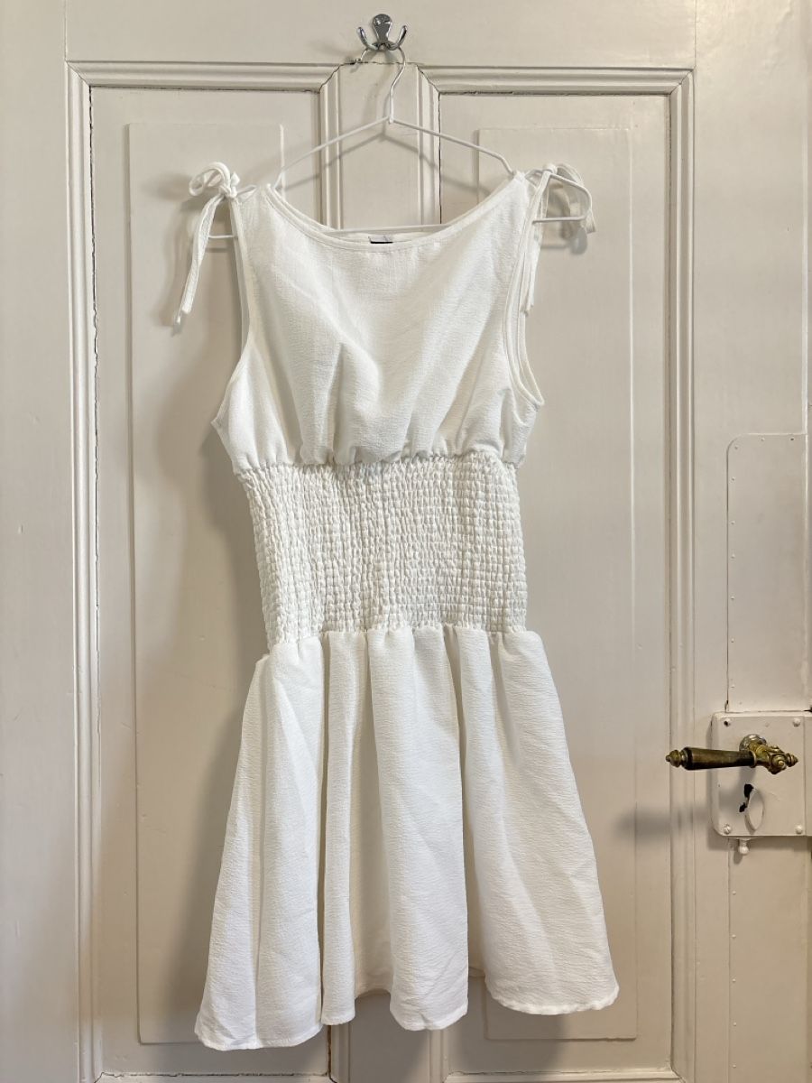 Shein Vestiti: Summer White Shein Mini Dress - Size M – Usato da Zollikon venduto da ely.p
