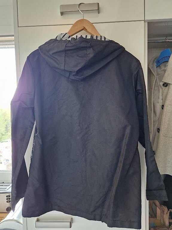 Giacche: leichte Damenjacke (Grösse M/L) – Usato da Winterthur venduto da TOPM 1