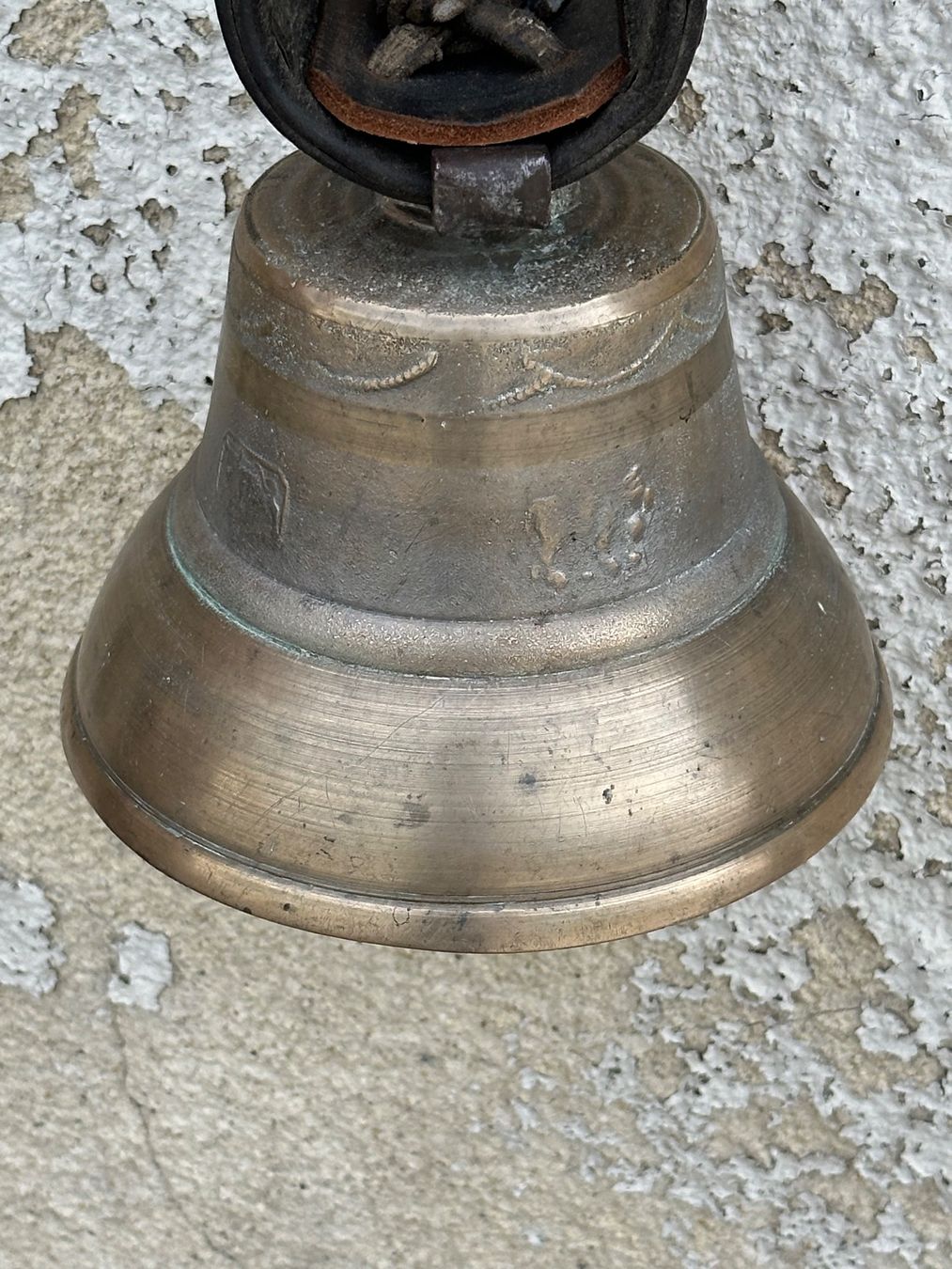 Cloches & sonnailles: Alte Becherglocke – D'occasion à Kandergrund par honey-art_and_more 2