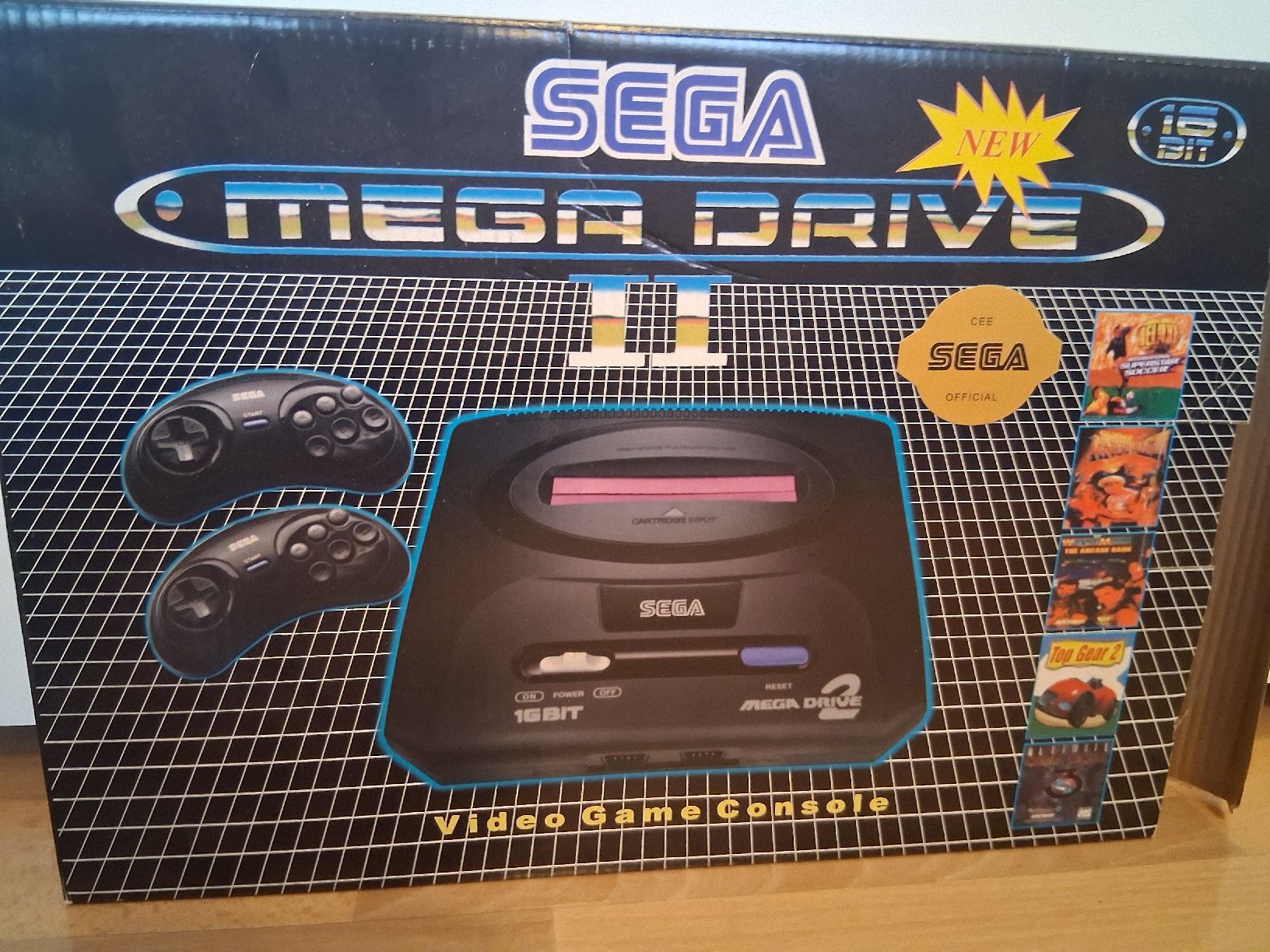 Sega Mega Drive 2 - Konsole mit 2 Controllern, Top! (Neu (gemäss ...