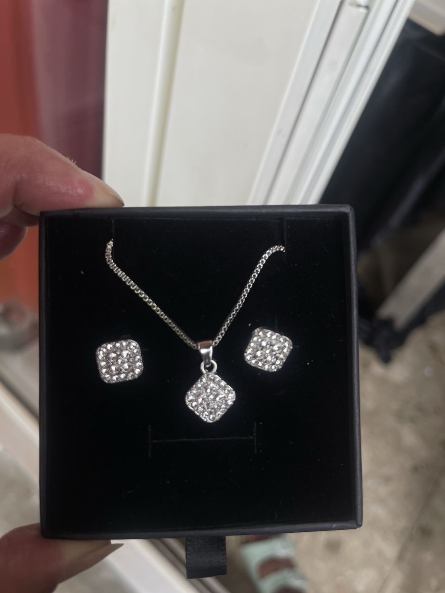 Sonstiges Uhren Zubehör: Uhr mit passendem Schmuck – Neu (gemäss Beschreibung) aus Trimbach von Alessia75 2