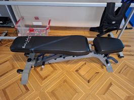 Banc de musculation Body-Solid Pro Club Line SFID325