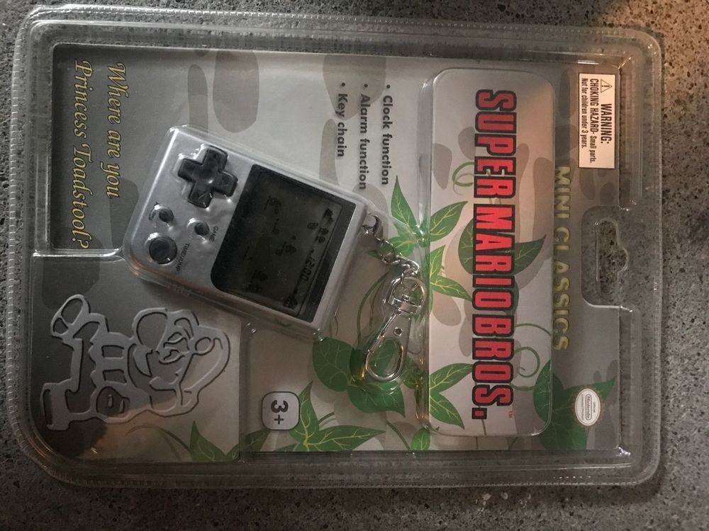Super Mario Bros. Mini Classics Key Chain | Kaufen auf Ricardo