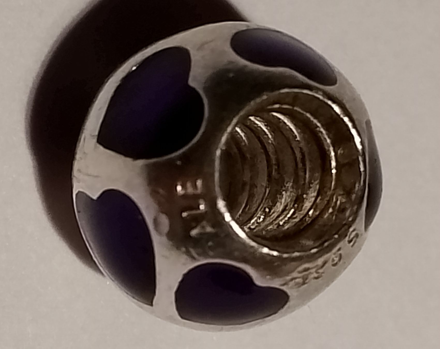 Pandora Ciondoli: Pandora Charm Herz violett  – Usato da Therwil venduto da col_m6rx 1