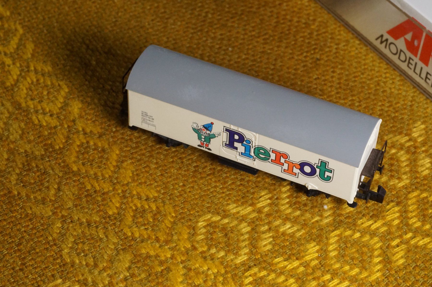 Arnold Modellini di ferrovie: Güterwagen Pierrot Spur N – Usato da Gränichen venduto da iknow 3
