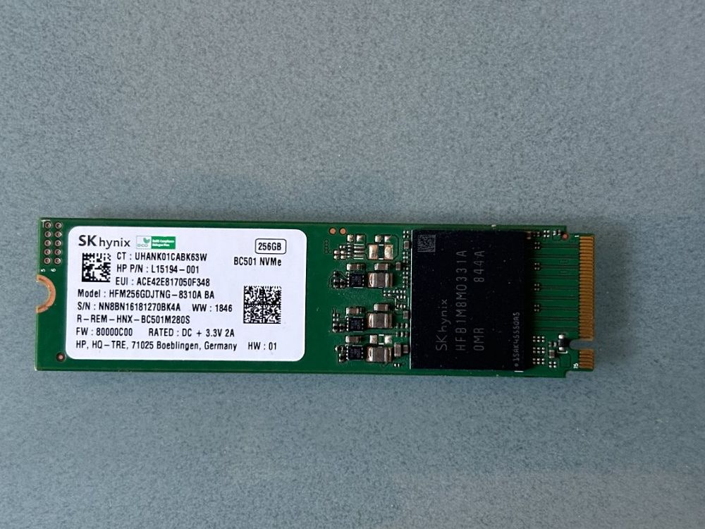 Speicherkarten: SKhynix, SSD NVMe 256 GB – Gebraucht aus Wittenbach von stolino