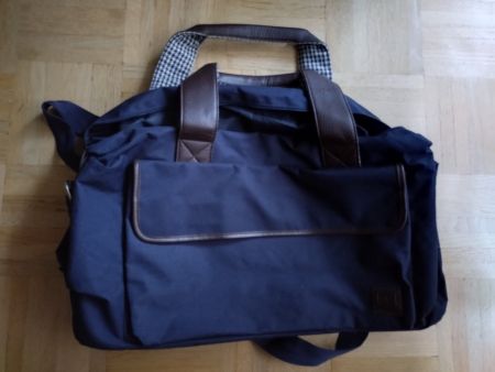 Sac week-end élégant bleu marine, Tommy Hilfiger parfums
