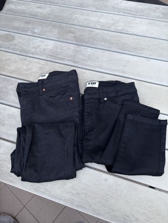 Lot de 2 jeans 