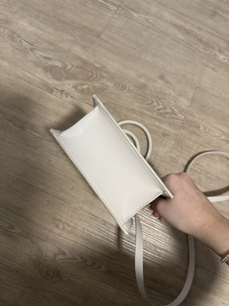 H&M Borse: H&M | Beige Tasche – Nuovo (secondo la descrizione) da Ennetbaden venduto da Ansano 2