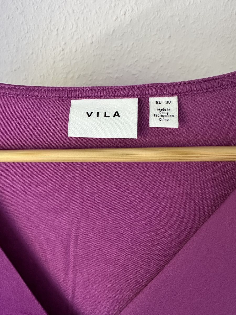 Top: Blouse Villa – Nuovo (secondo la descrizione) da Genève venduto da Kamill79 1