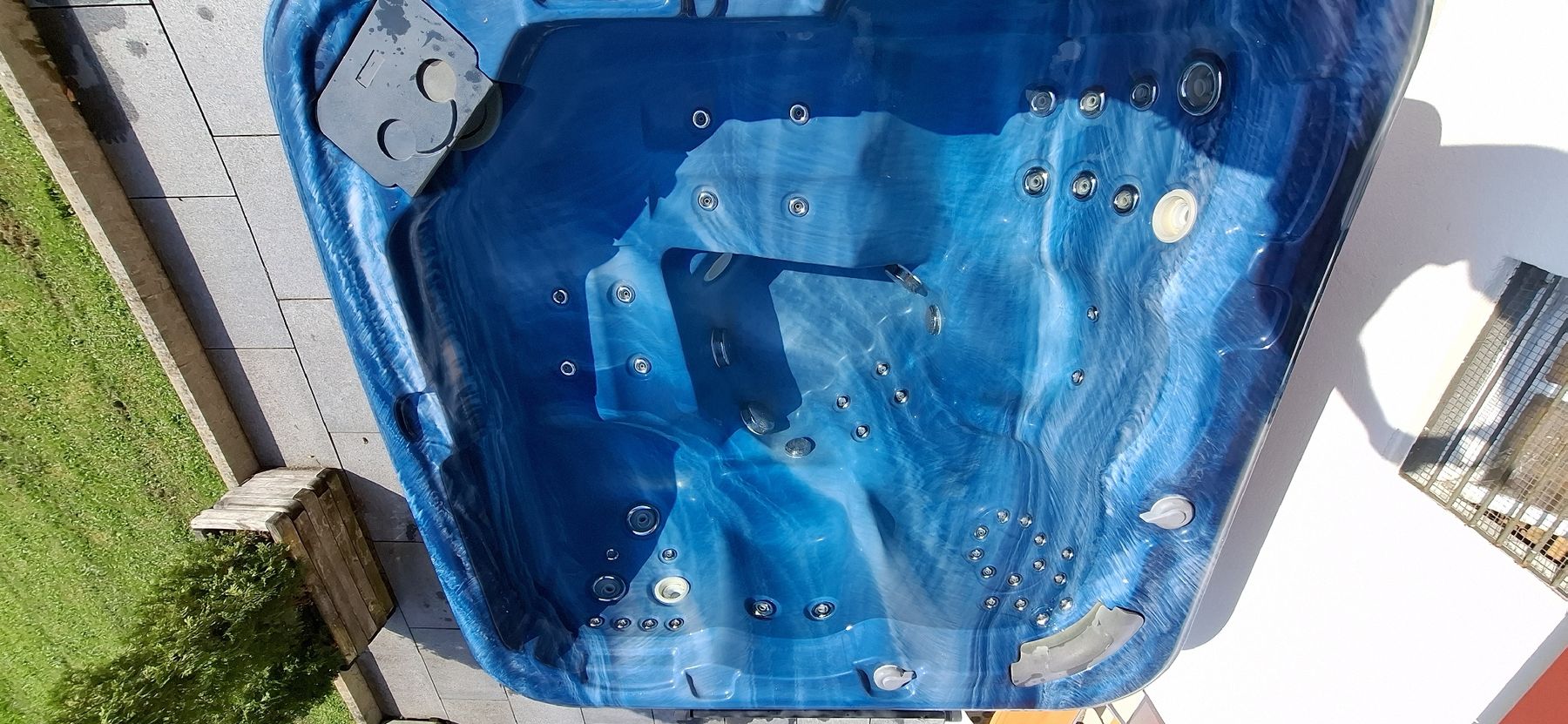 Whirlpool: Whirlpool zu verkaufen – Gebraucht aus Giswil von ChristianObwalden 3