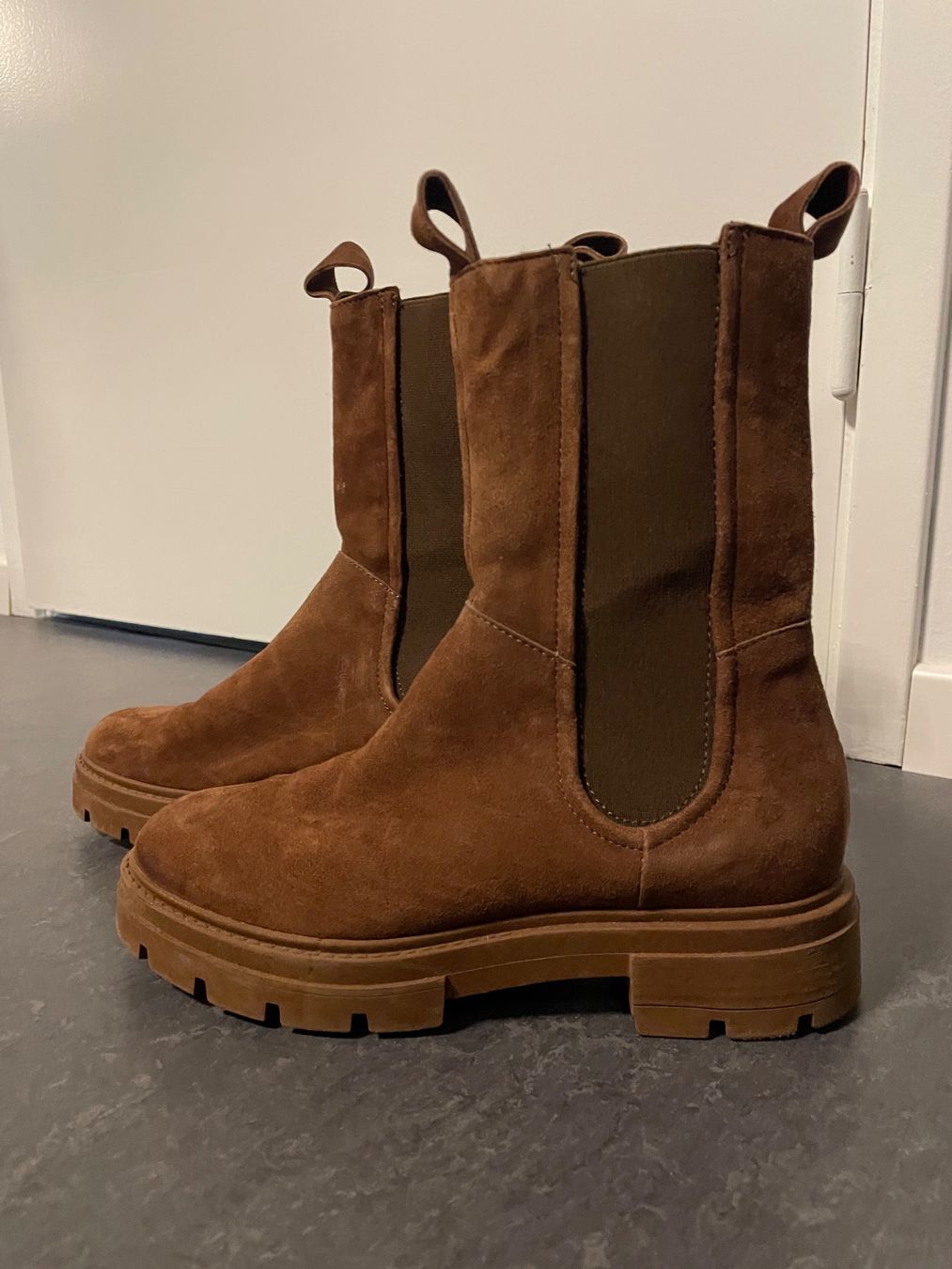Walder Scarpe da donna: Stiefel – Nuovo (secondo la descrizione) da Zürich venduto da car_26mh
