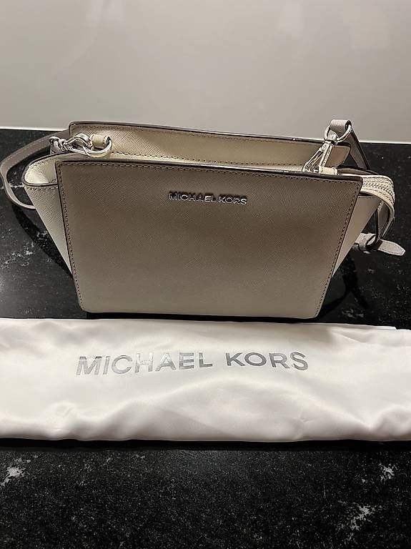 Michael Kors Borse da donna: Michael Kors Handtasche – Usato da Zuchwil venduto da ela0110