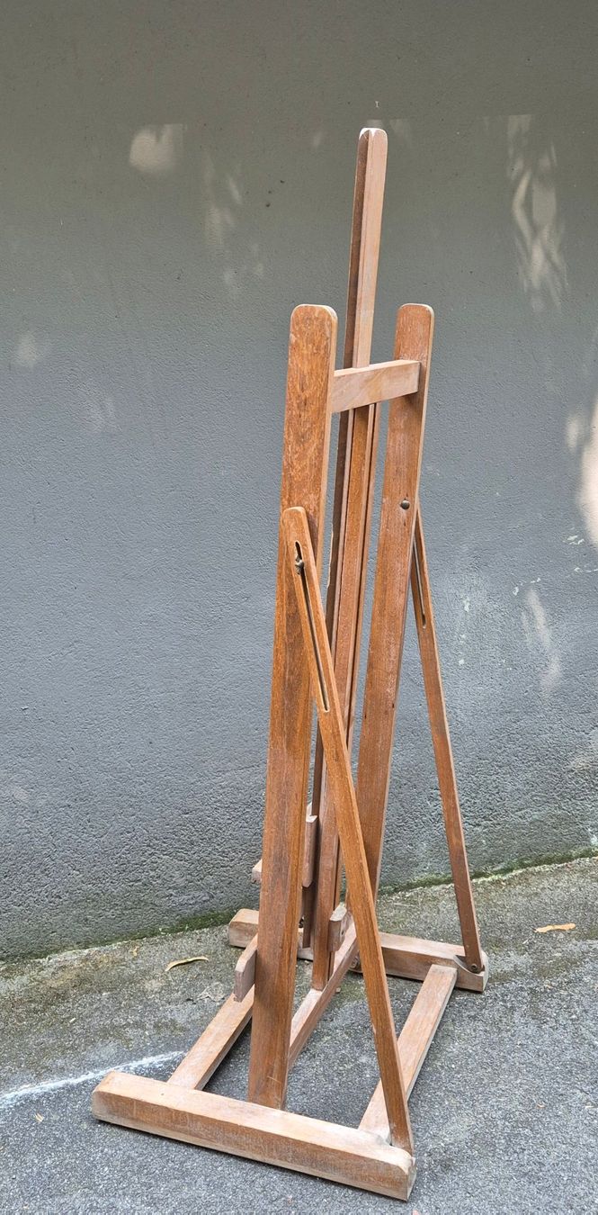 Staffeleien: Vintage Staffelei, Buche – Gebraucht aus Luzern von Louis-XVI 4