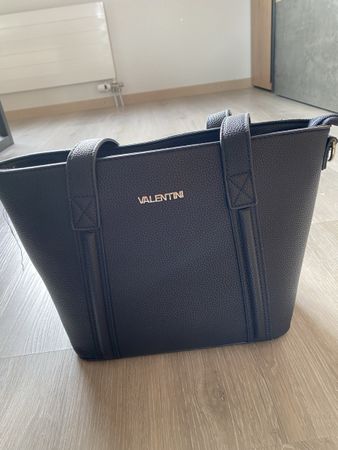 Handtasche